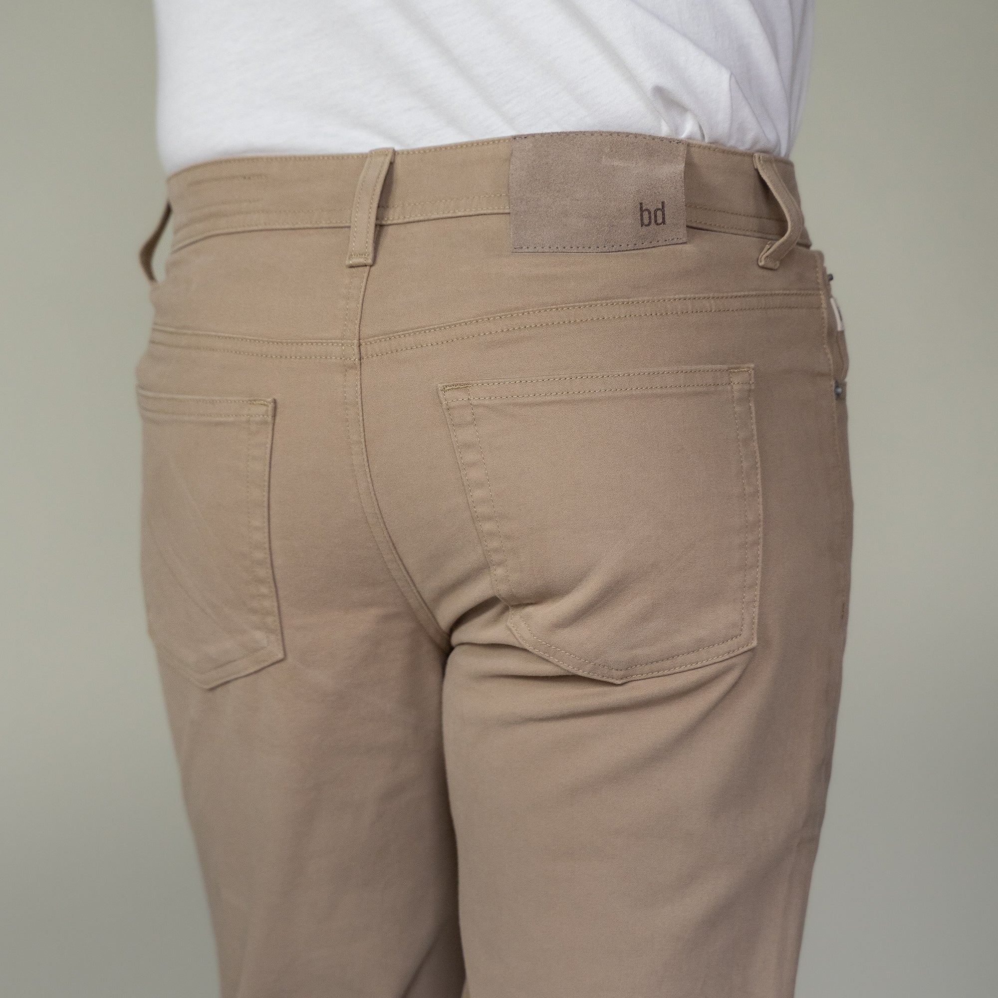Italian 5-Pocket Pants - Khaki - Image 3